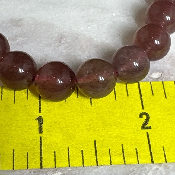 10mm 139.40CT Natural strawberry Quartz Stretchable Bracelet - Picture 13 of 17